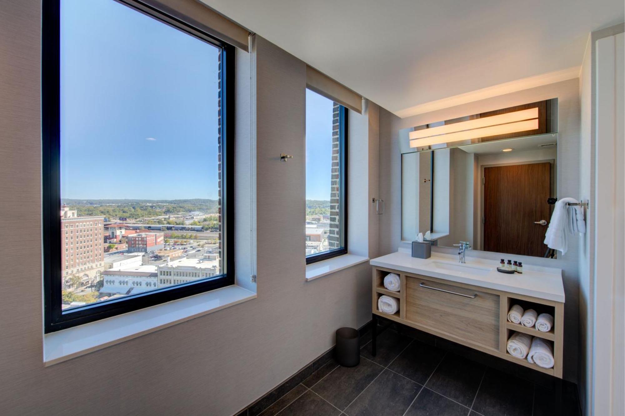 The Threefoot Hotel, Meridian, A Tribute Portfolio Hotel Bagian luar foto