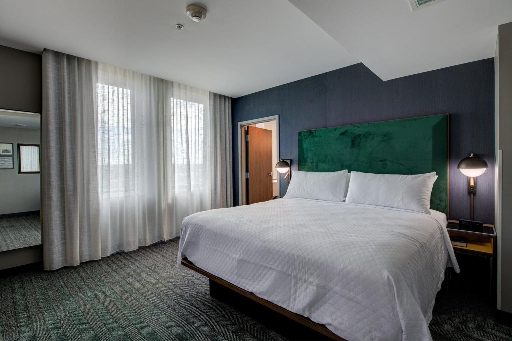 The Threefoot Hotel, Meridian, A Tribute Portfolio Hotel Bagian luar foto
