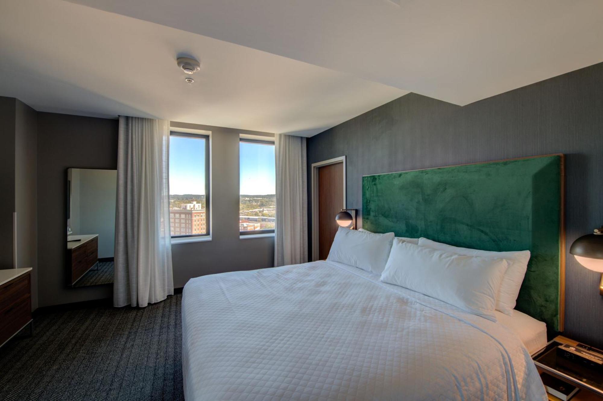 The Threefoot Hotel, Meridian, A Tribute Portfolio Hotel Bagian luar foto